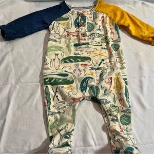 Mud Pie Fishing Footie